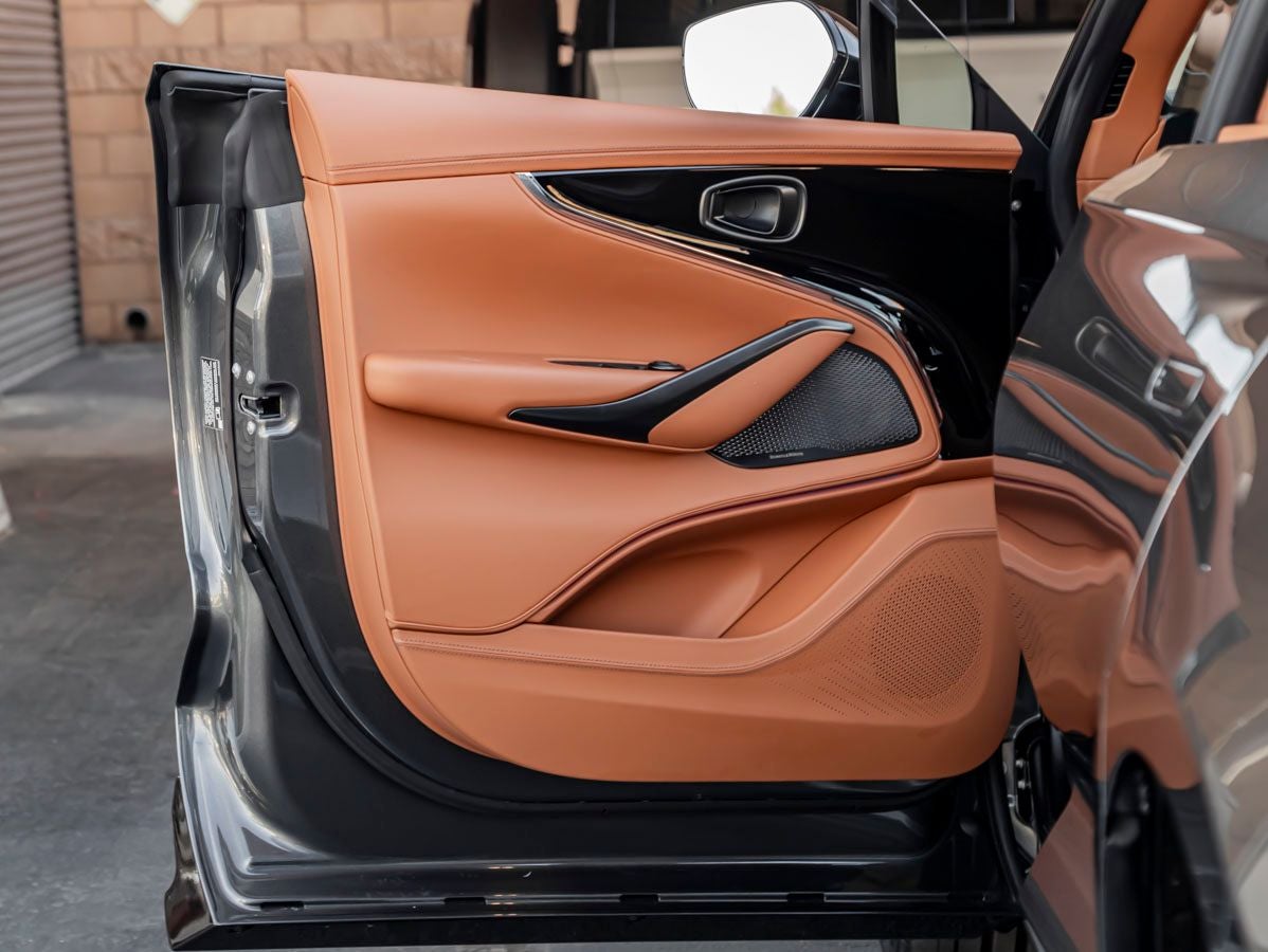 2026 Aston Martin DBX S