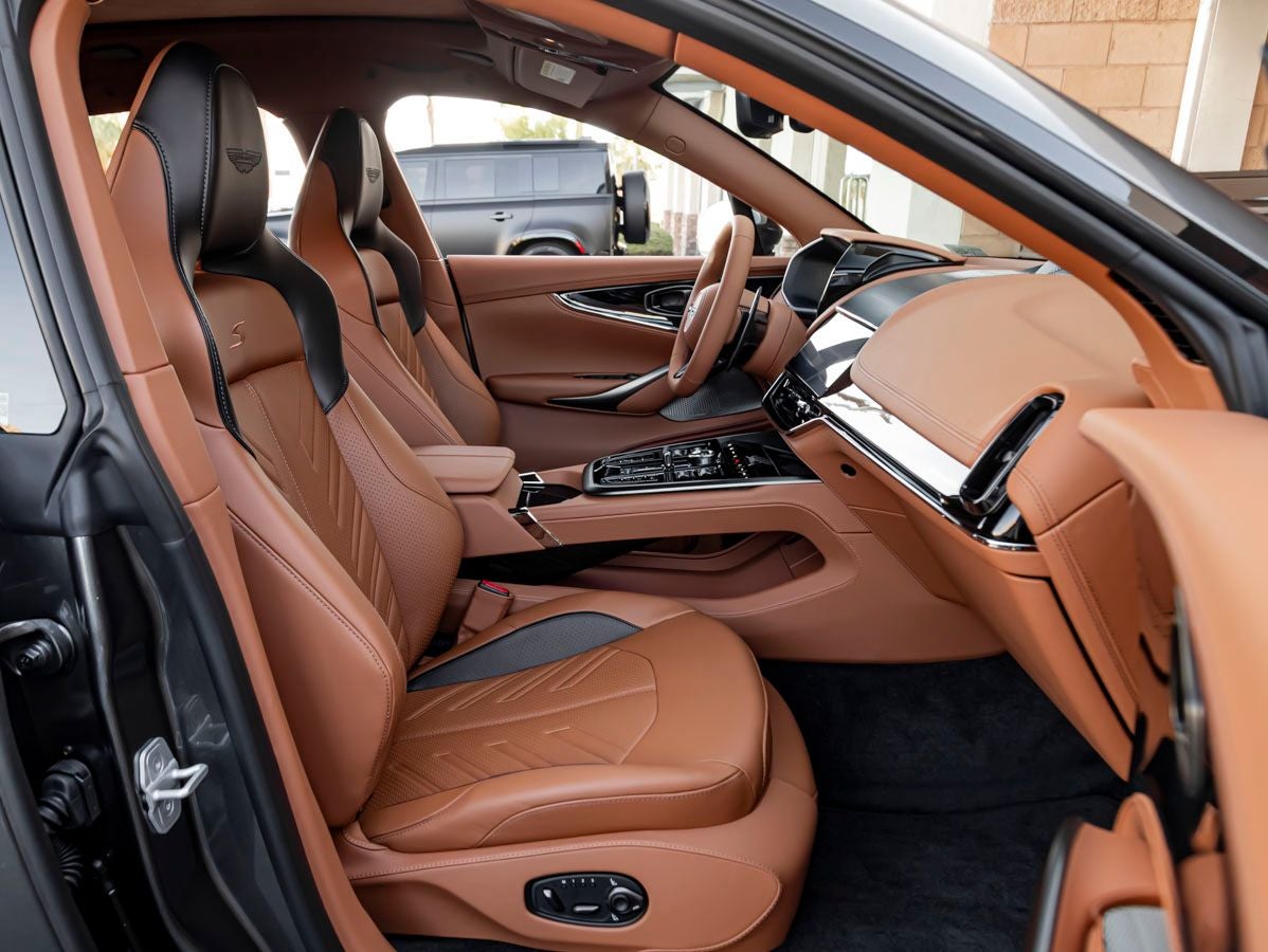 2026 Aston Martin DBX S