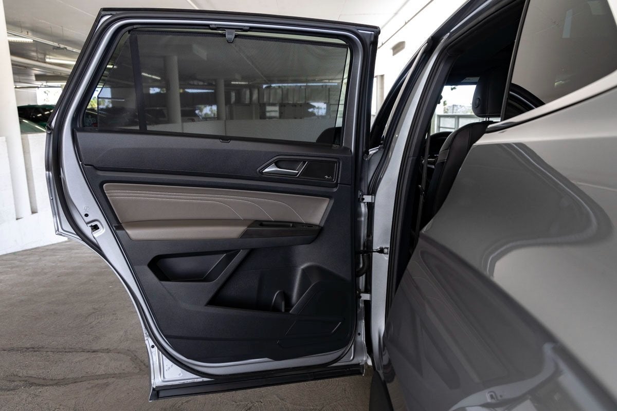 2022 Volkswagen Atlas Cross Sport 3.6L V6 SEL Premium R-Line