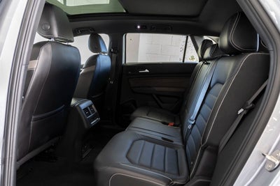 2022 Volkswagen Atlas Cross Sport 3.6L V6 SEL Premium R-Line