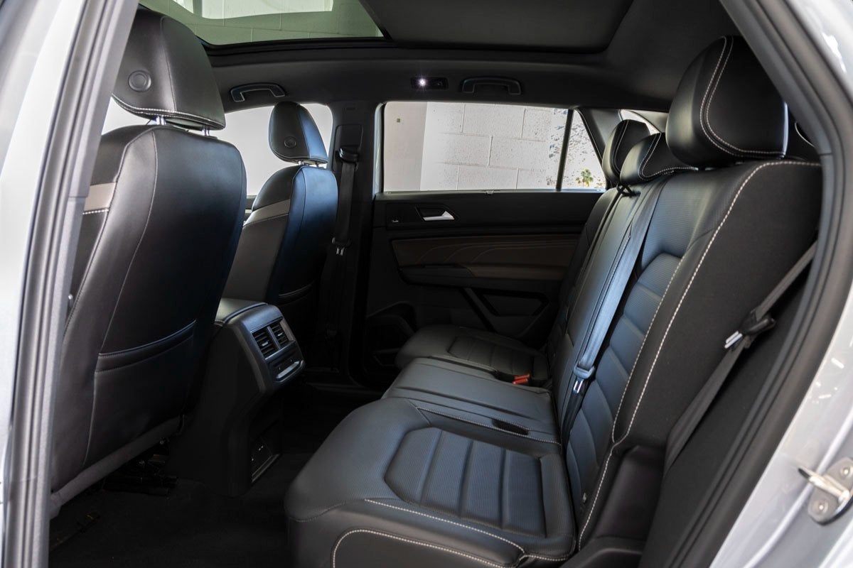 2022 Volkswagen Atlas Cross Sport 3.6L V6 SEL Premium R-Line