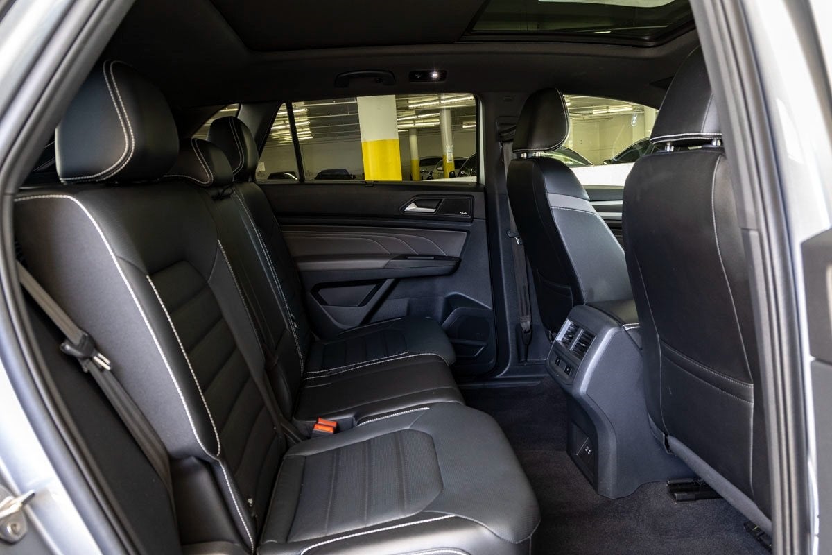 2022 Volkswagen Atlas Cross Sport 3.6L V6 SEL Premium R-Line