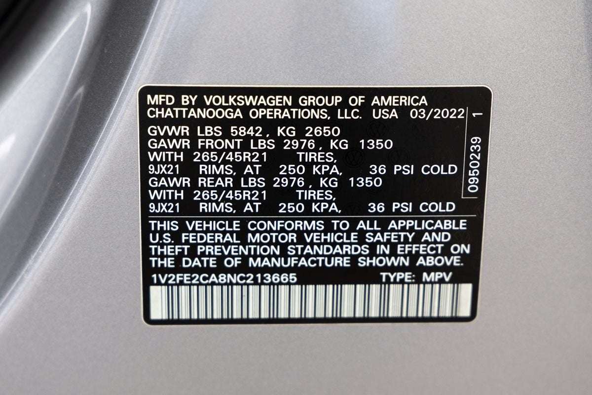 2022 Volkswagen Atlas Cross Sport 3.6L V6 SEL Premium R-Line