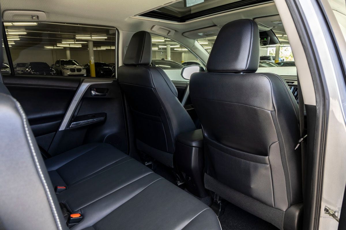 2017 Toyota RAV4 Platinum