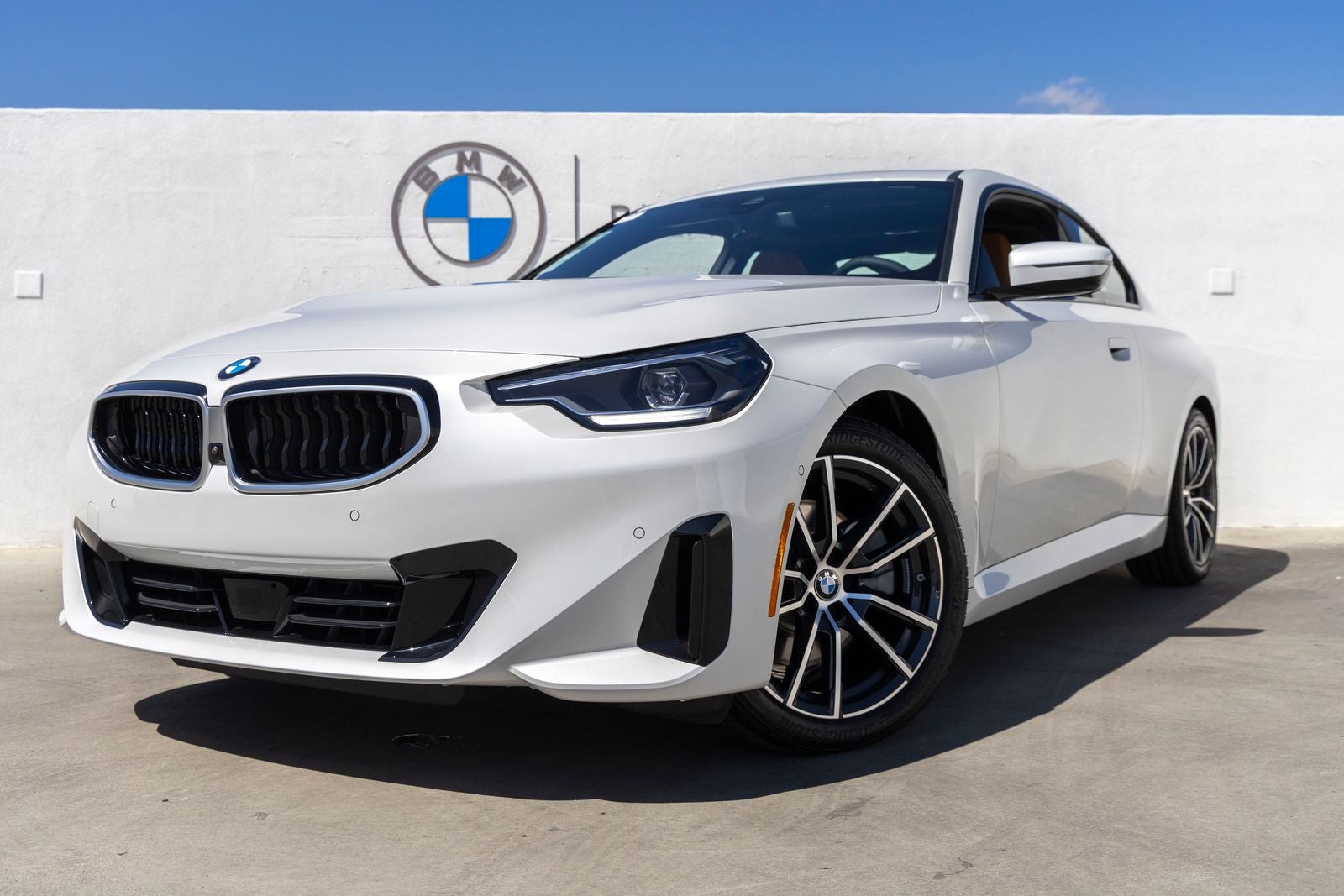 2026 BMW 230i 230i