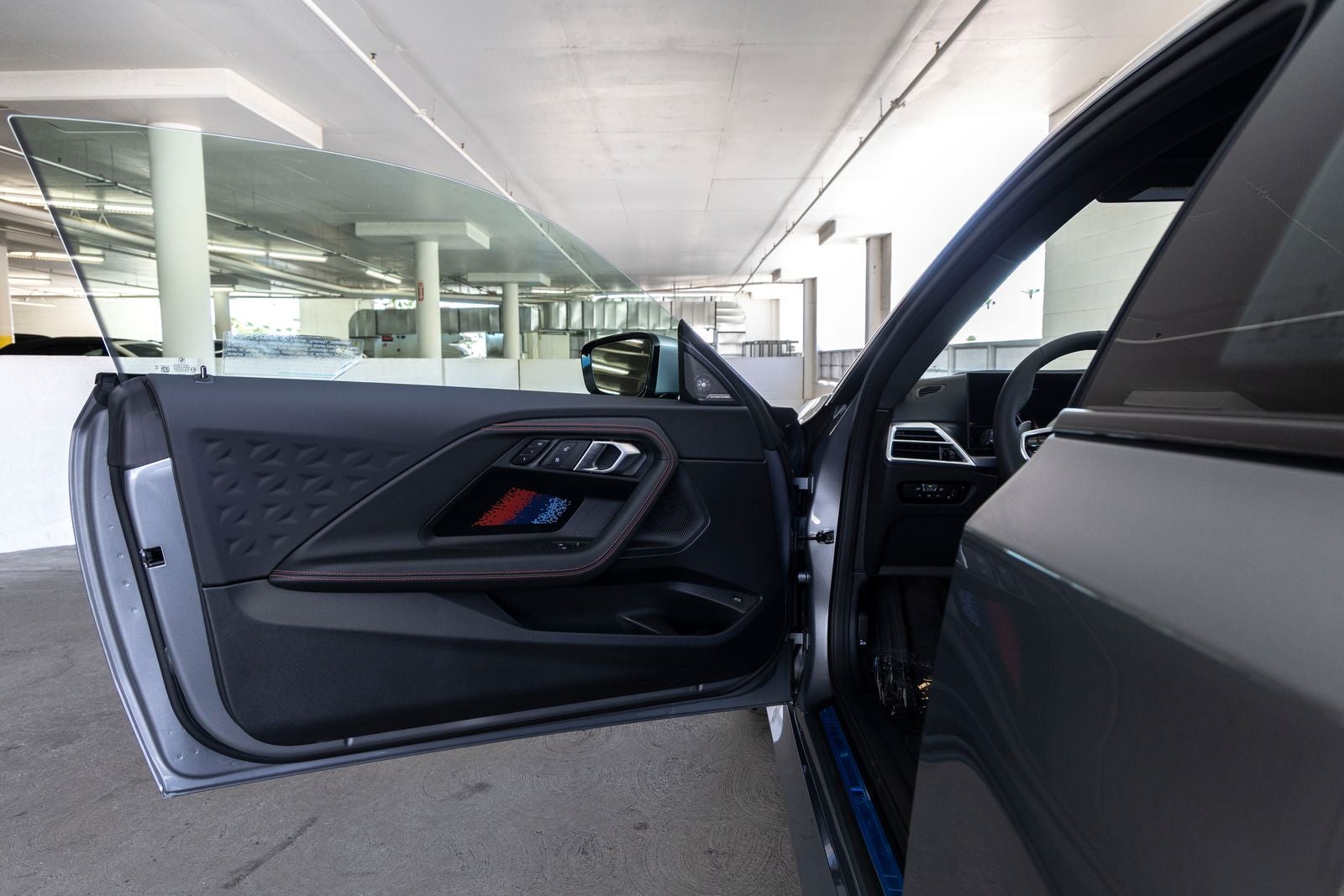2026 BMW 230i 230i