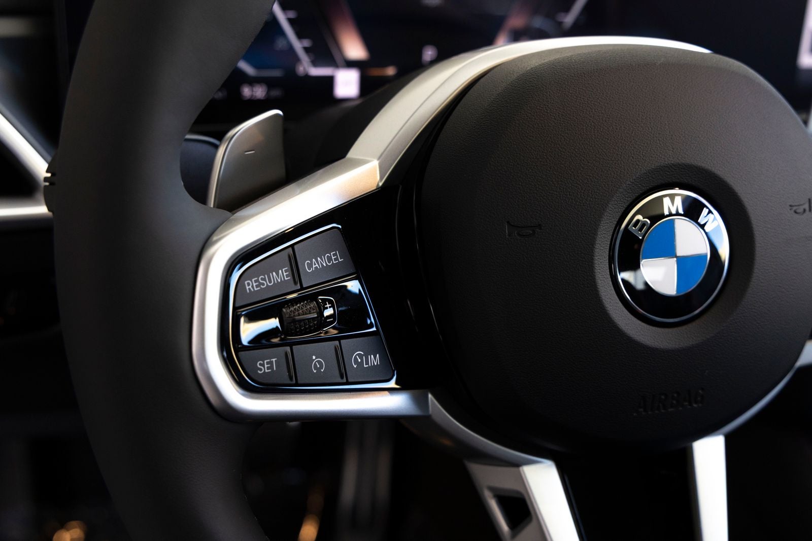 2026 BMW 230i 230i