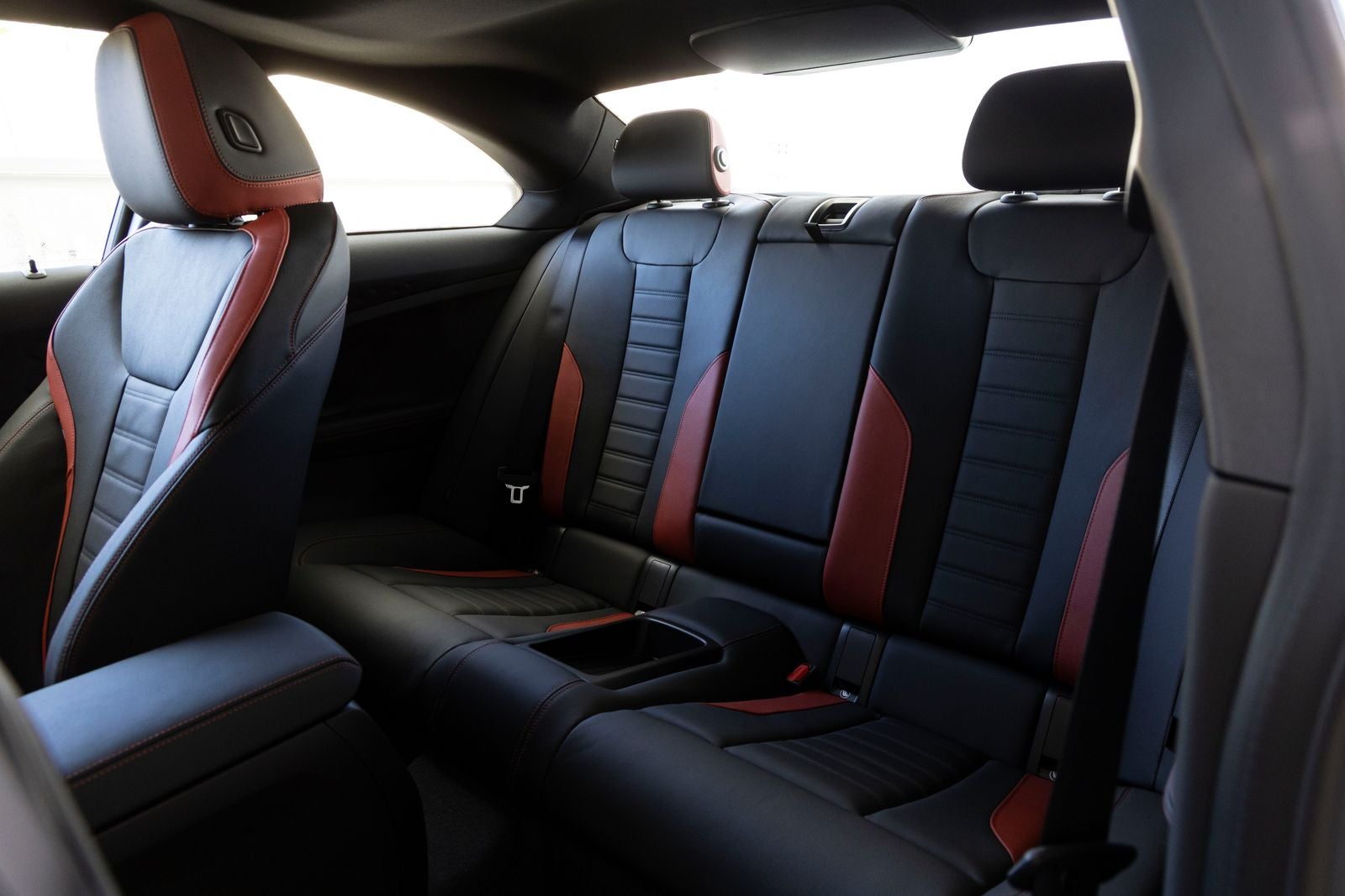 2026 BMW 230i 230i