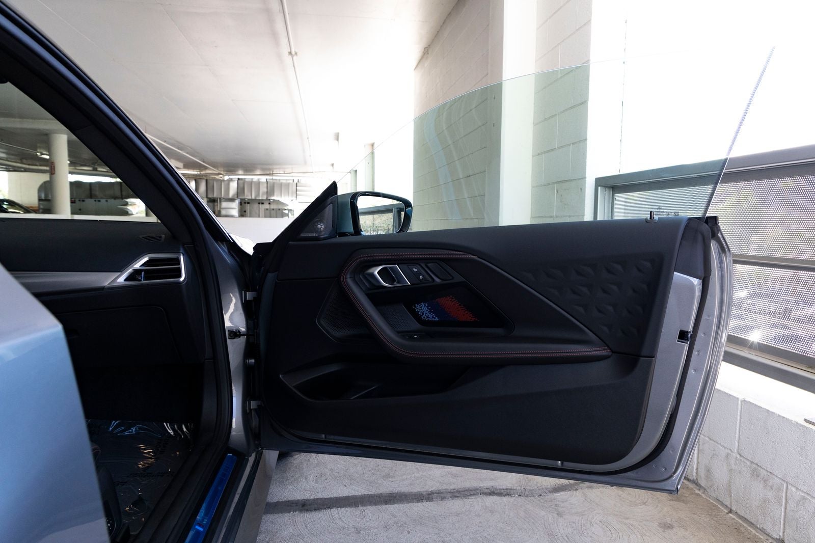 2026 BMW 230i 230i