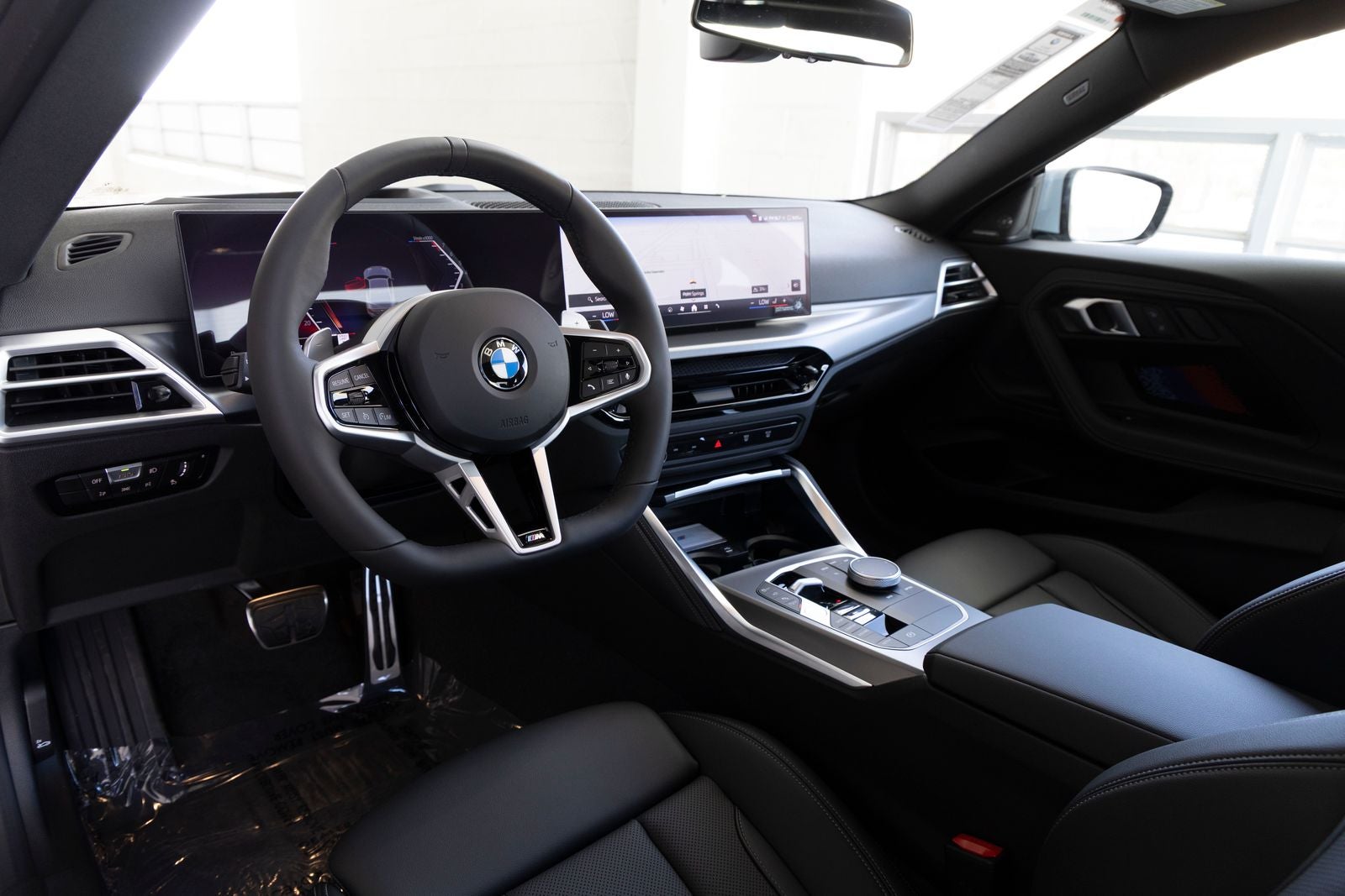 2026 BMW 230i 230i
