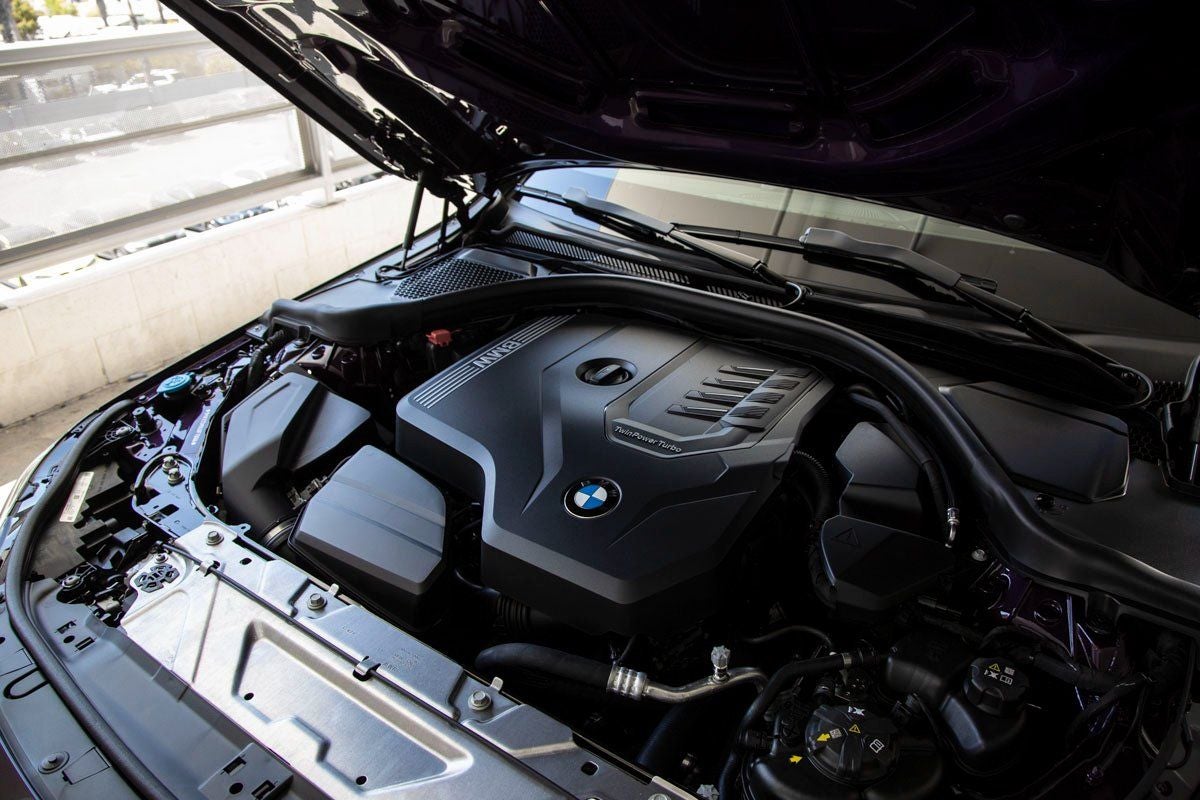2025 BMW 230i 230i