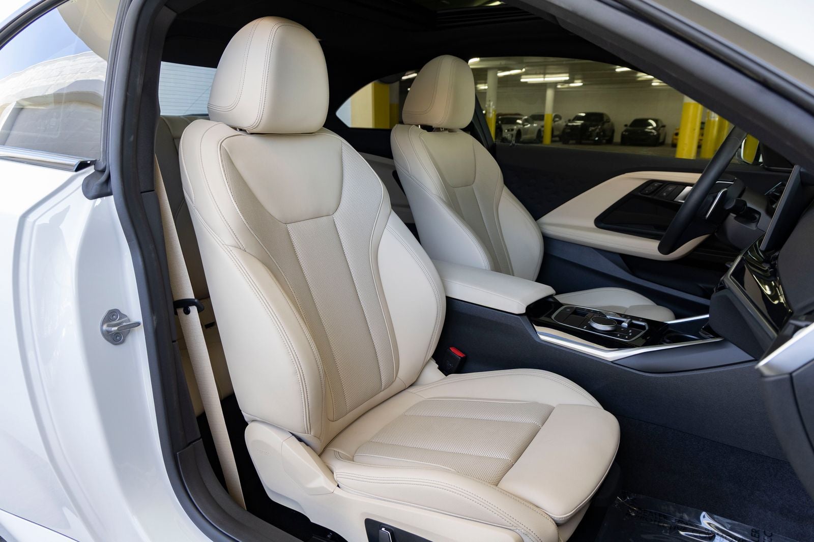 2024 BMW 230i 230i