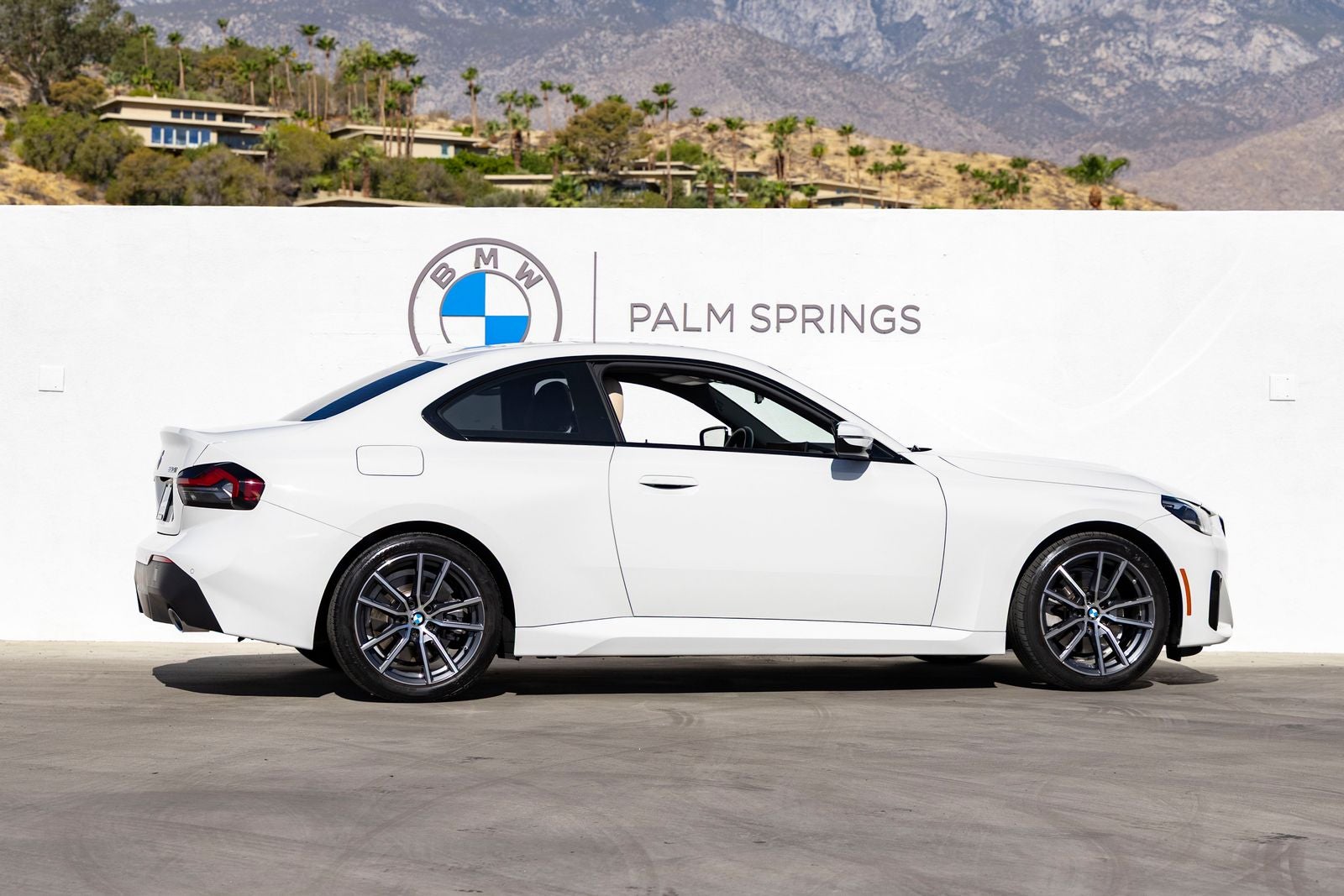 2024 BMW 230i 230i