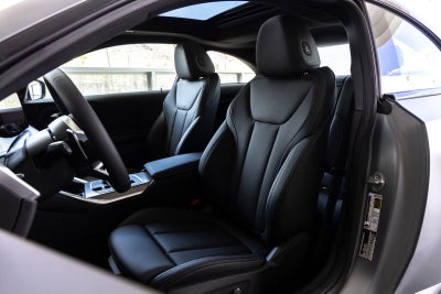 2026 BMW 230i 230i