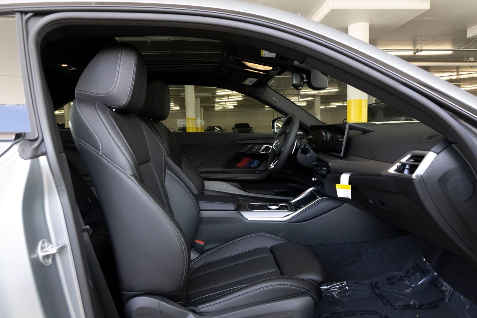 2026 BMW 230i 230i