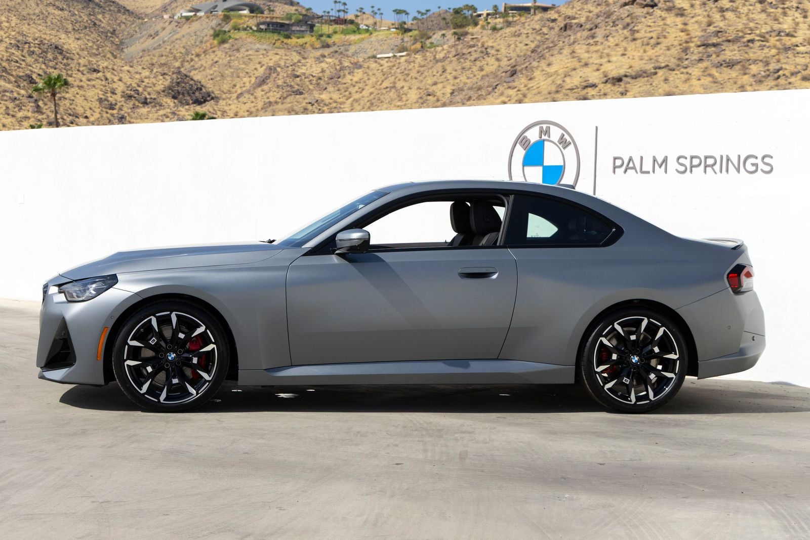 2026 BMW 230i 230i
