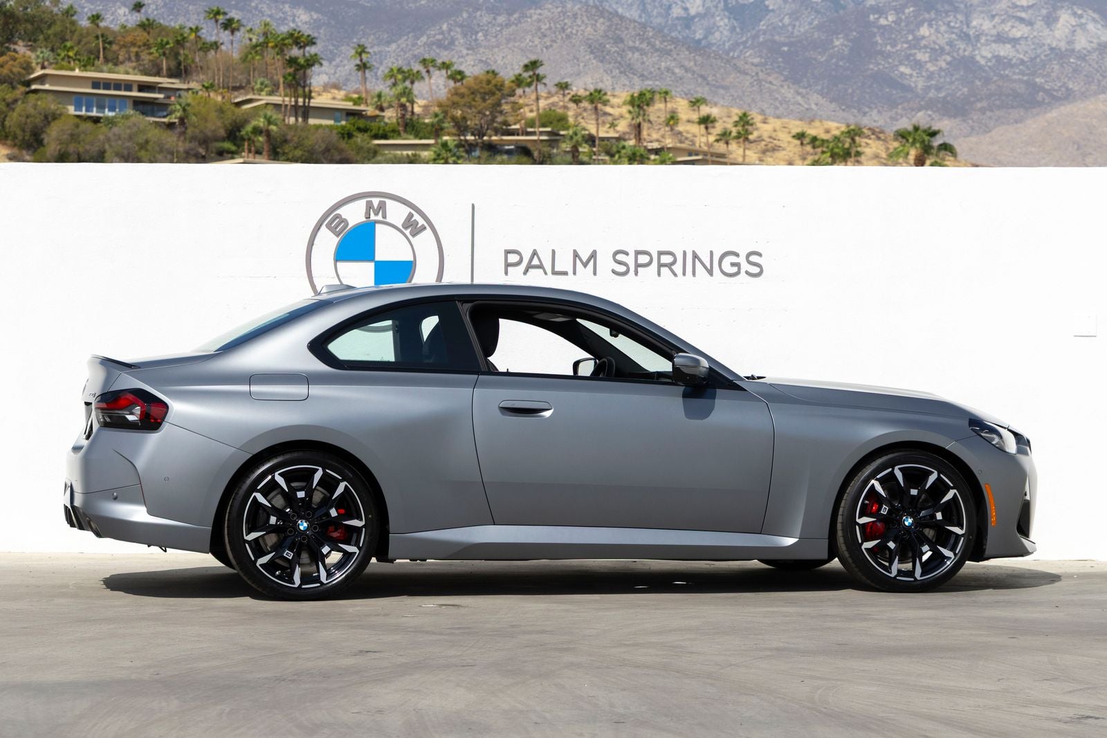 2026 BMW 230i 230i