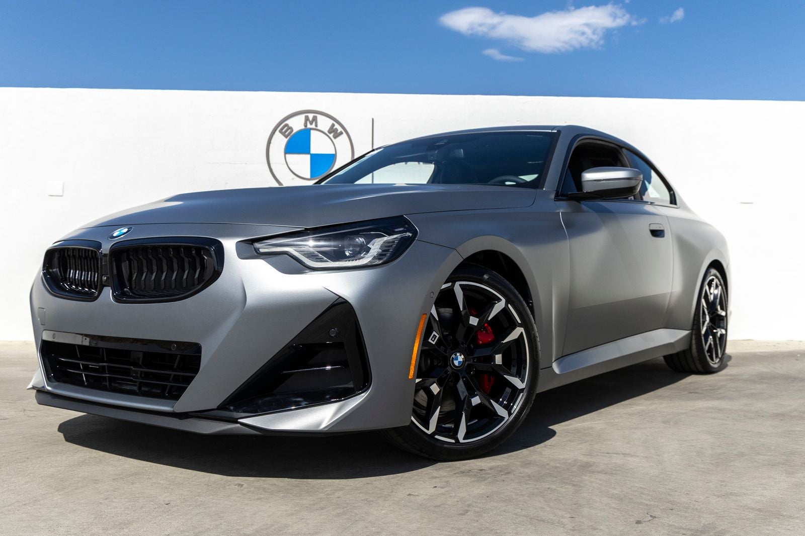 2026 BMW 230i 230i