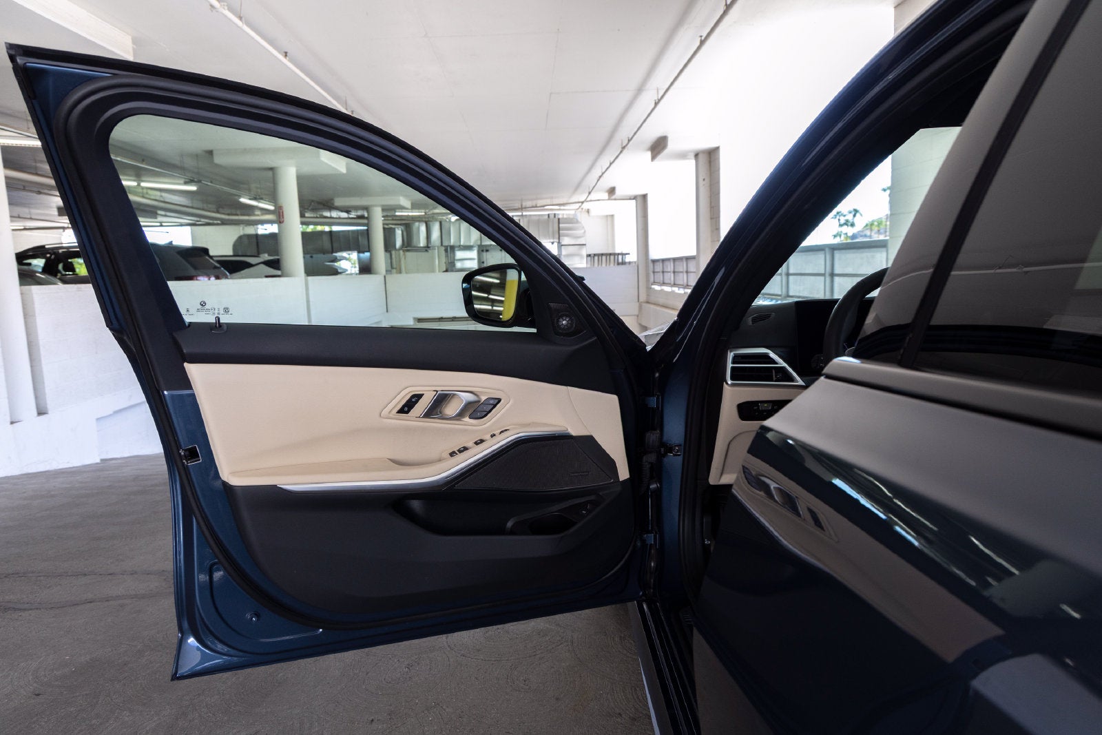 2025 BMW 340i M340i