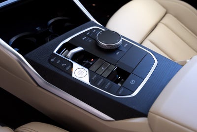 2025 BMW 340i M340i