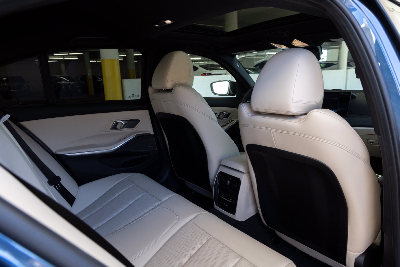 2025 BMW 340i M340i