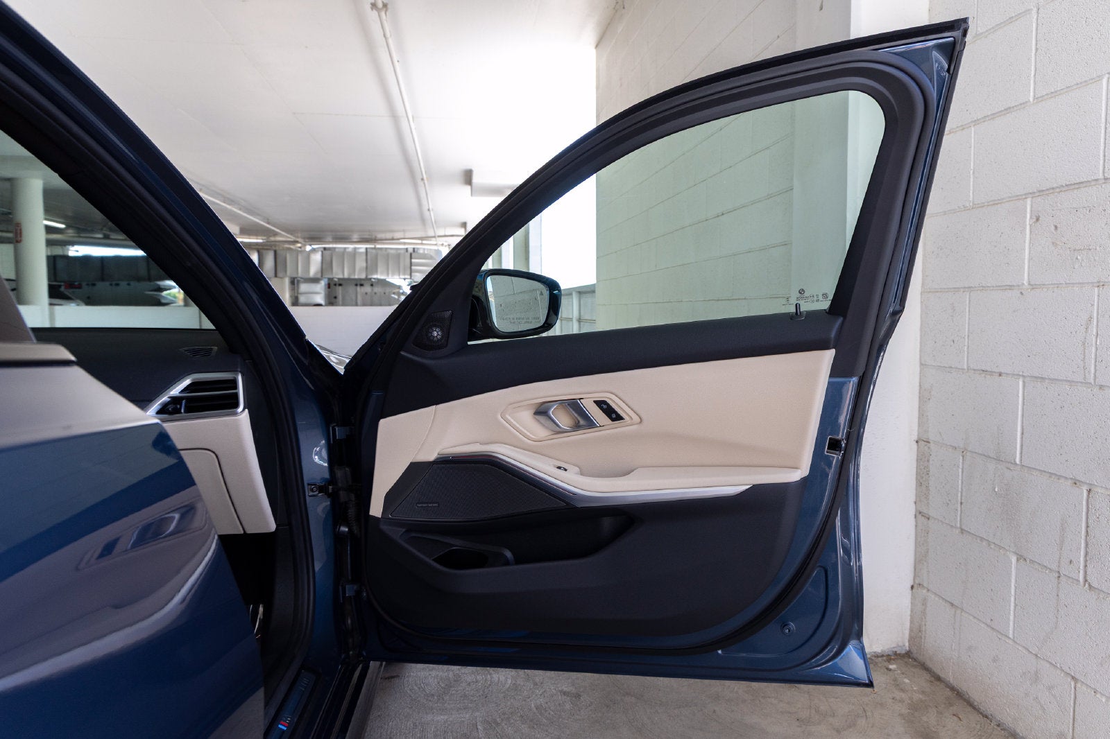 2025 BMW 340i M340i