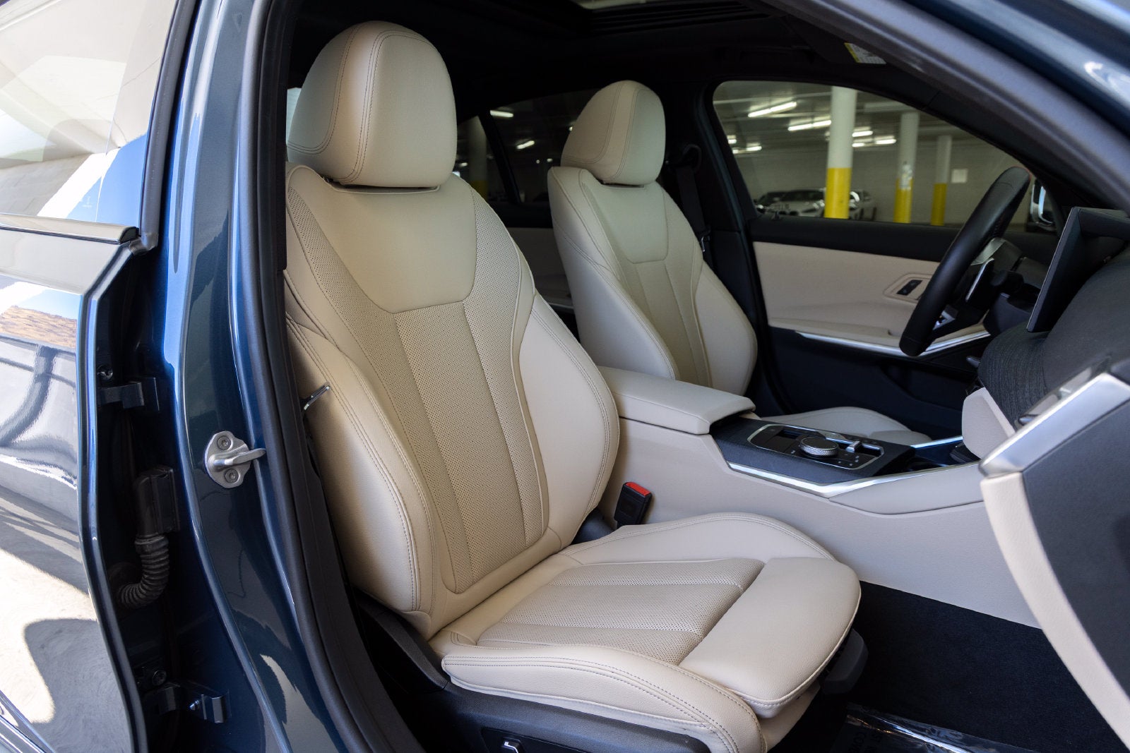 2025 BMW 340i M340i