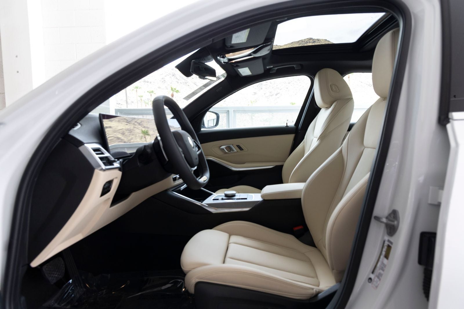 2026 BMW 330i 330i