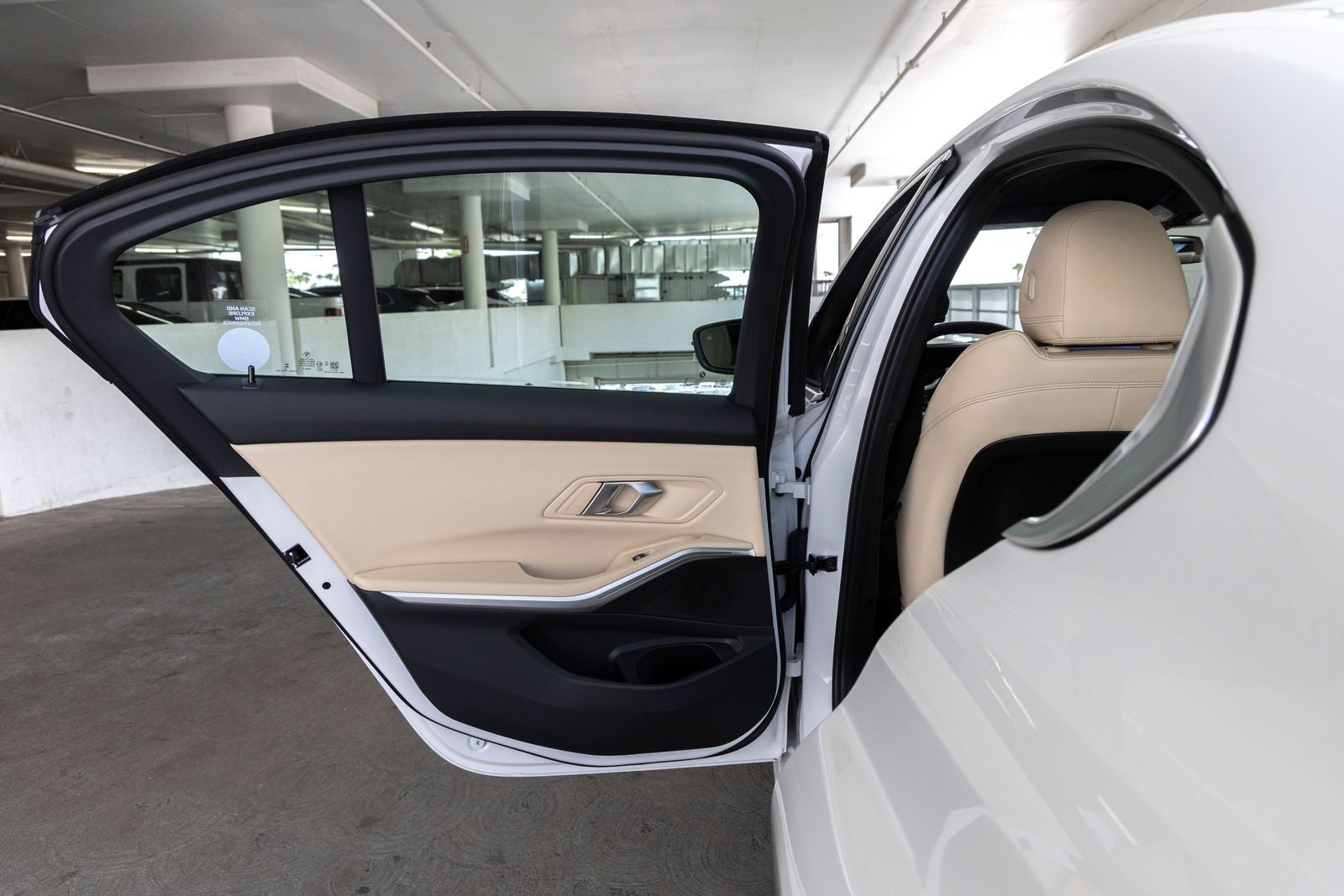 2026 BMW 330i 330i