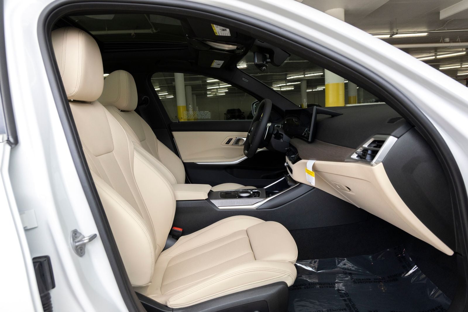 2026 BMW 330i 330i