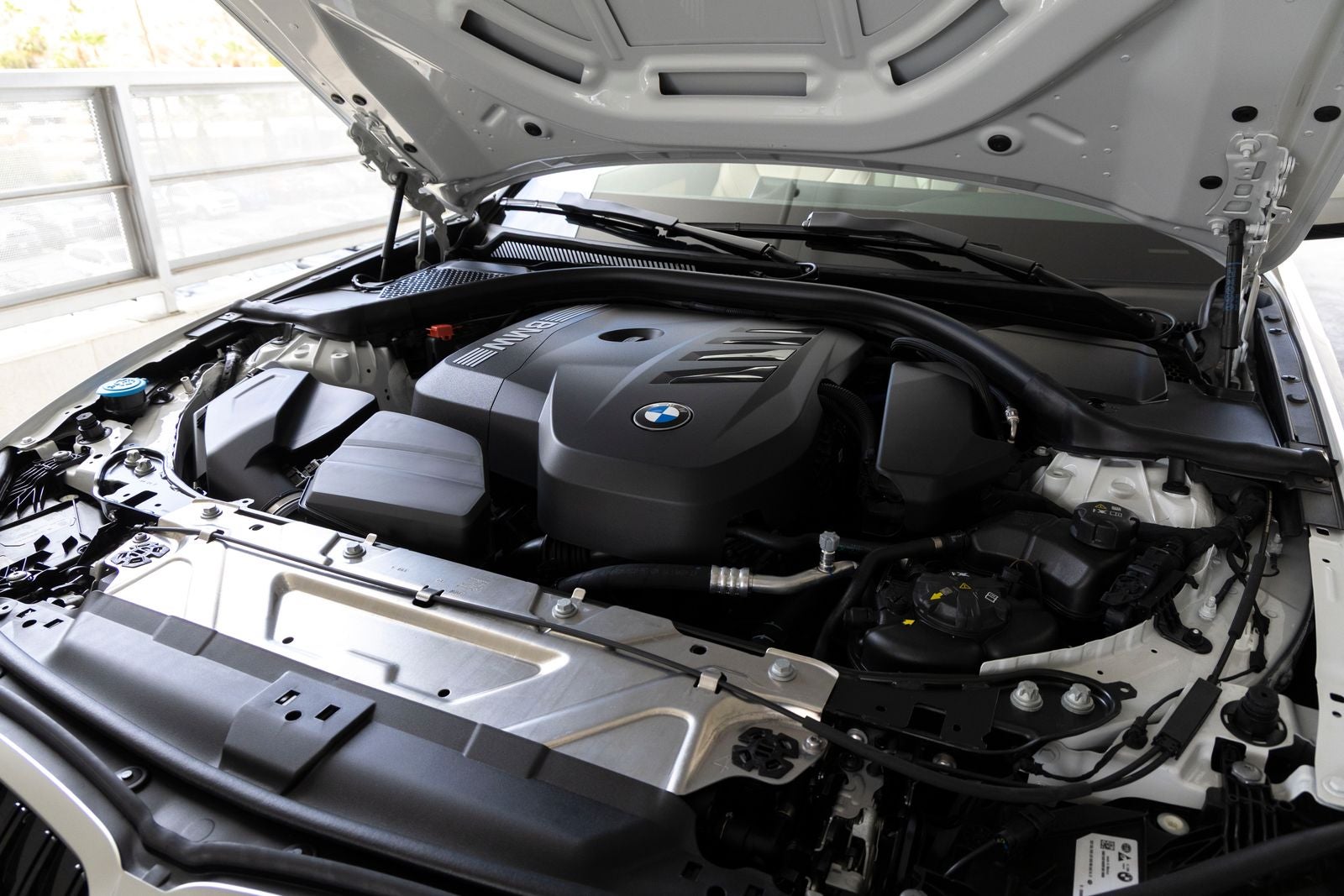 2026 BMW 330i 330i