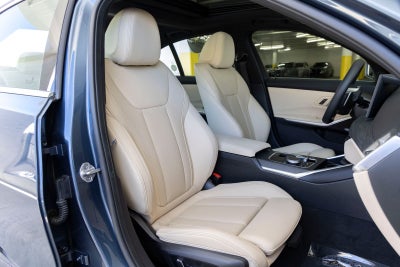 2026 BMW 330i 330i