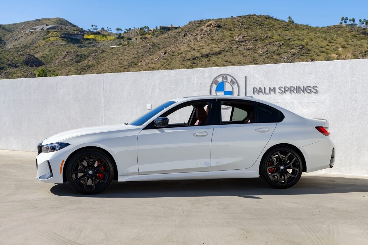 2025 BMW 330i 330i