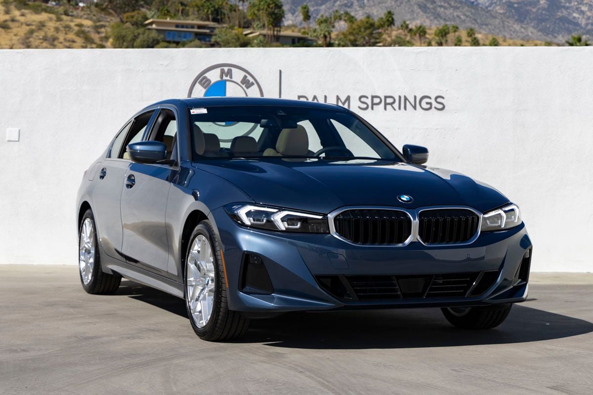 2026 BMW 330i 330i