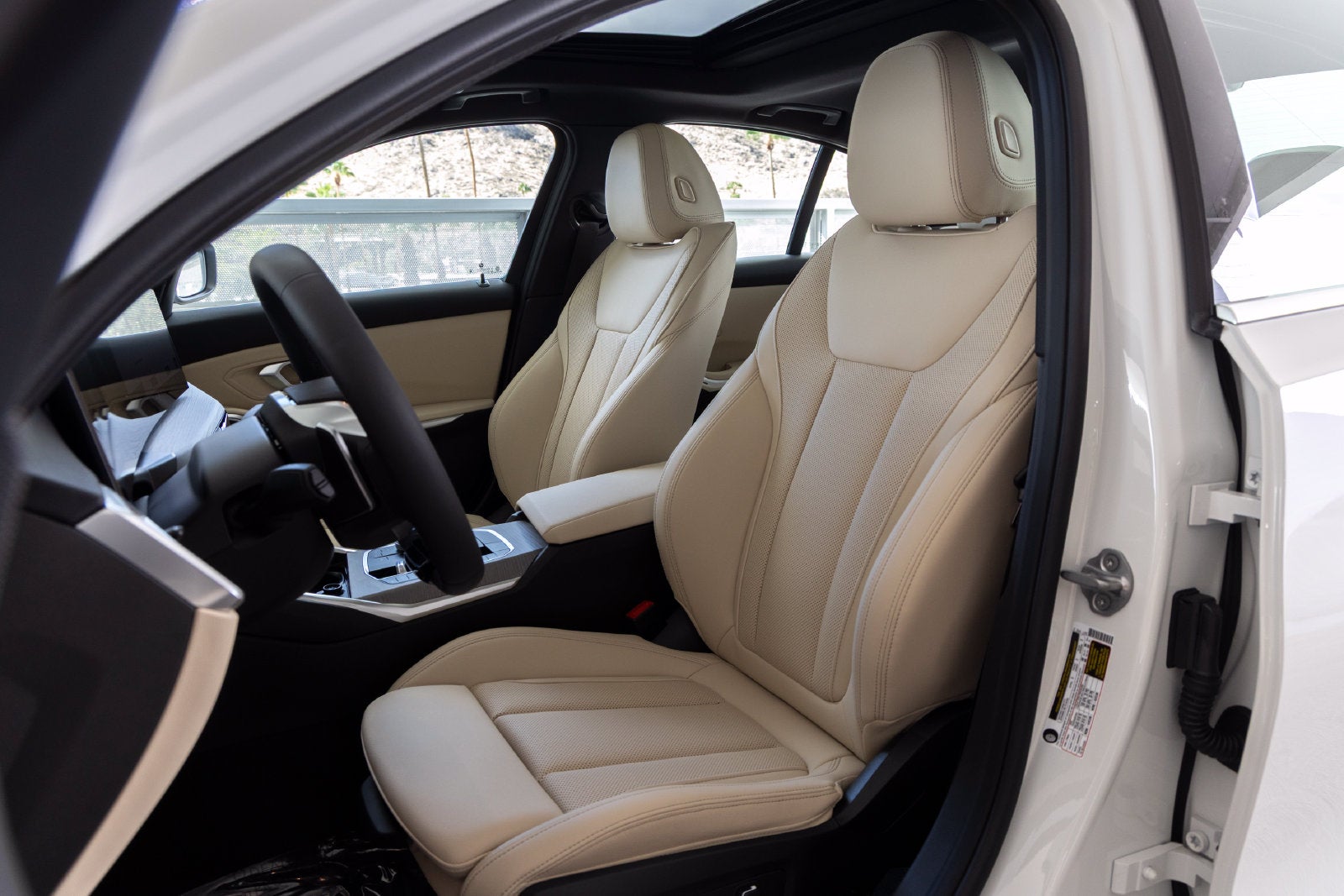 2026 BMW 330i 330i