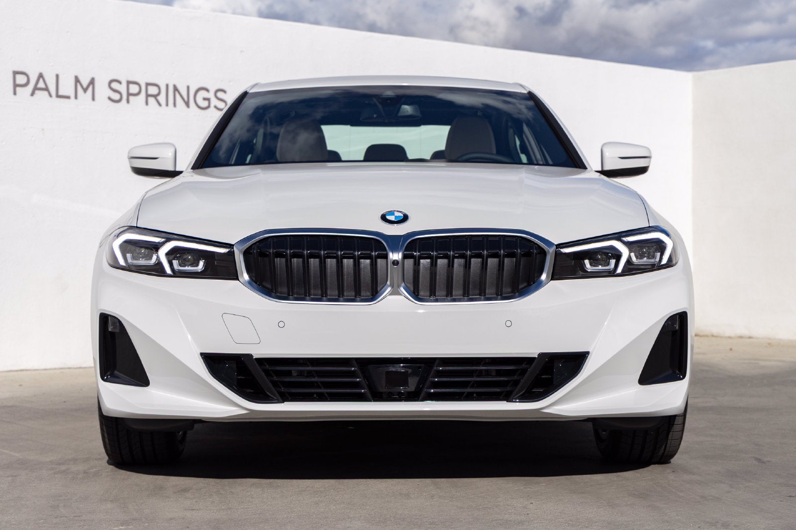 2026 BMW 330i 330i