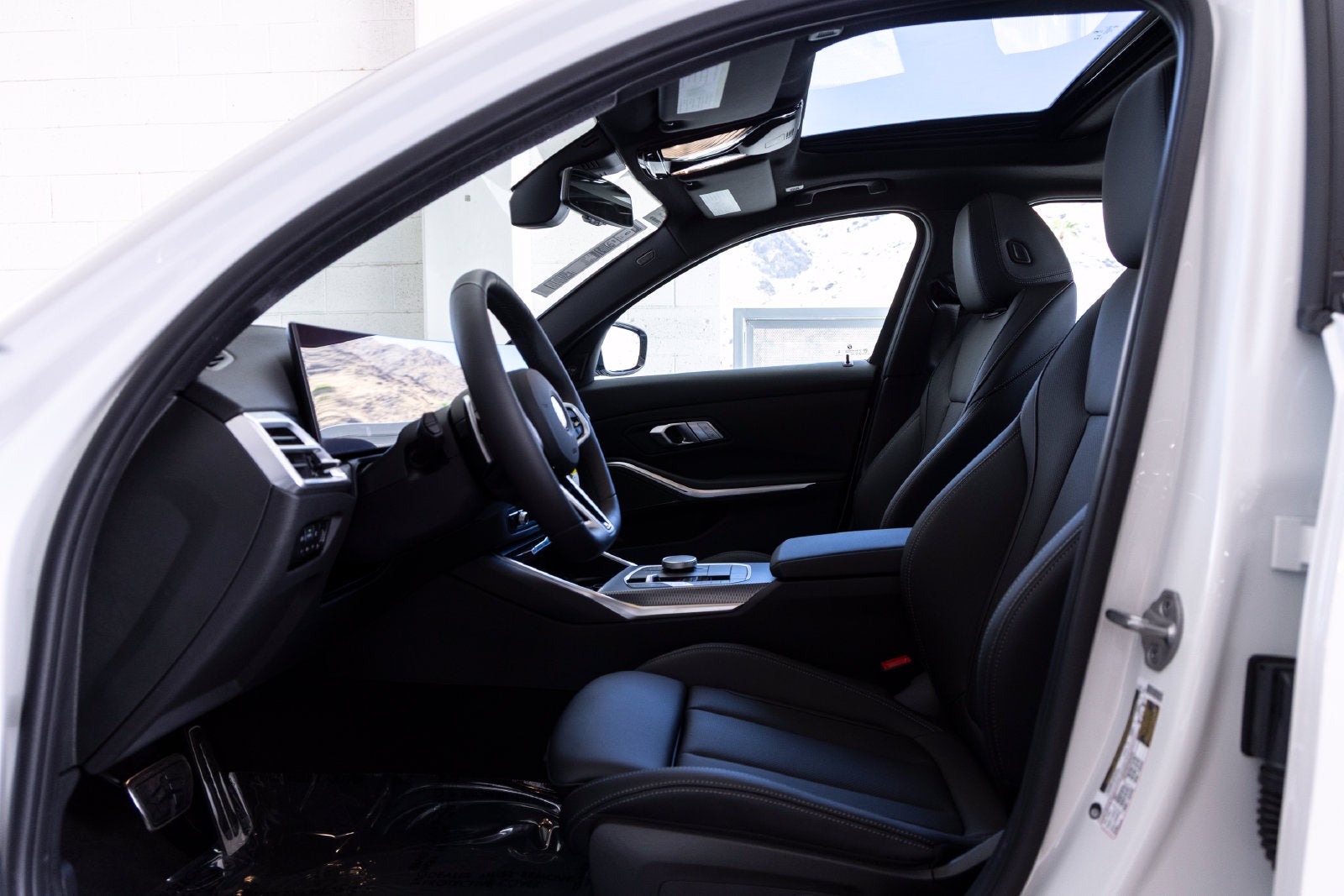 2026 BMW 330i 330i