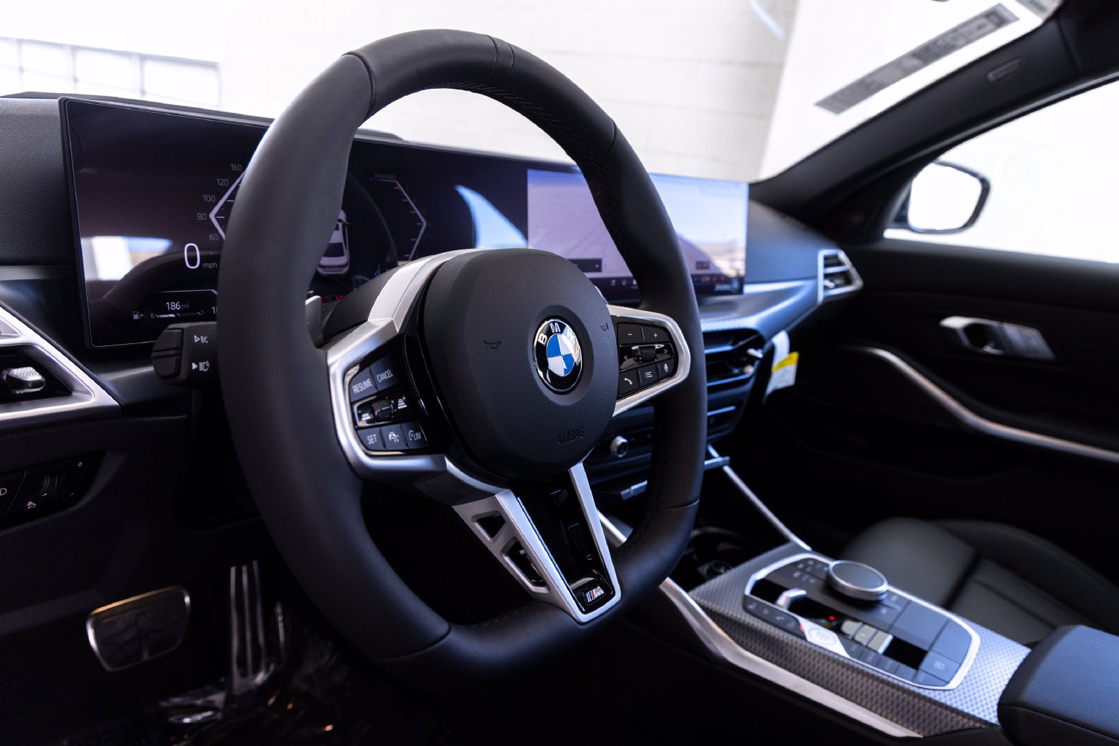 2026 BMW 330i 330i