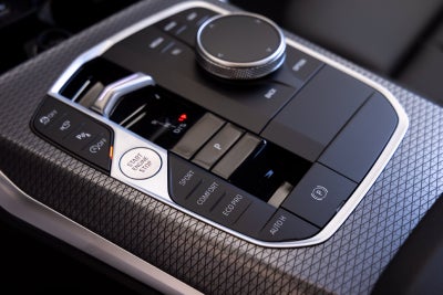 2026 BMW 330i 330i