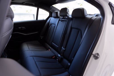 2026 BMW 330i 330i