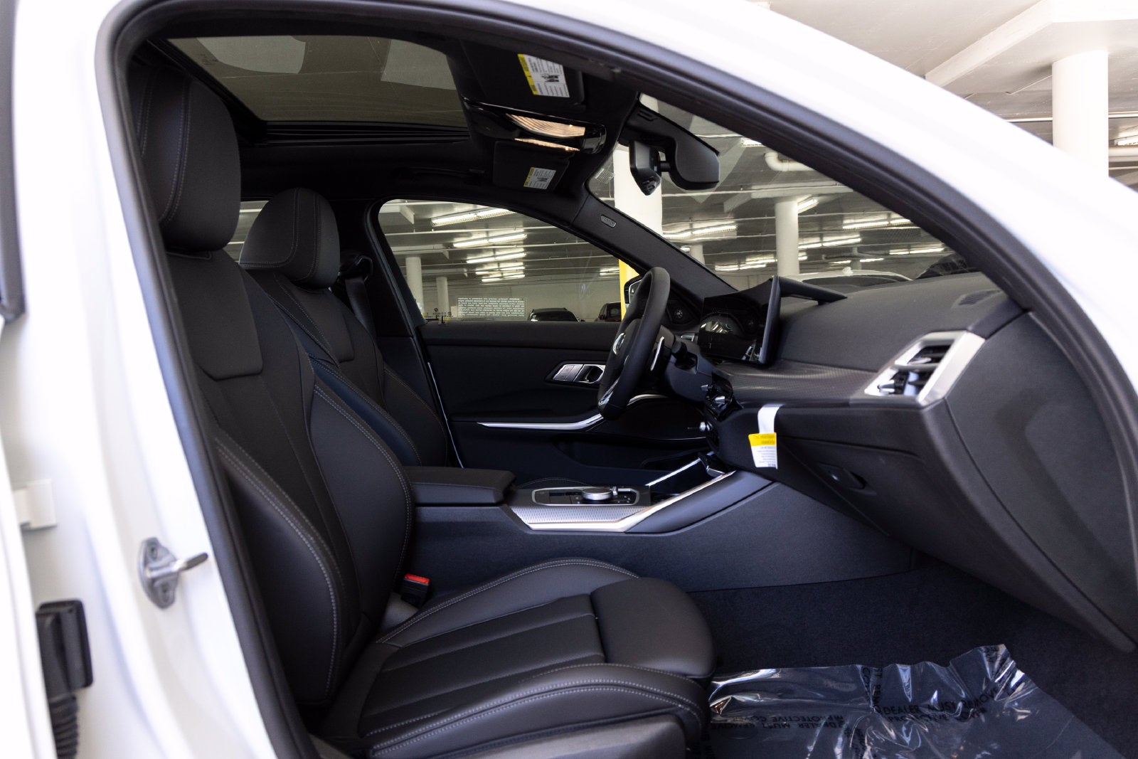 2026 BMW 330i 330i