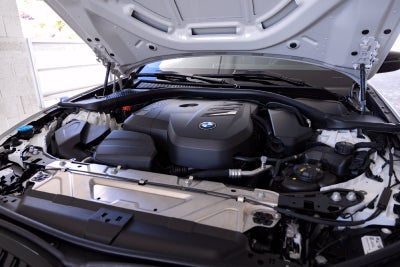 2026 BMW 330i 330i