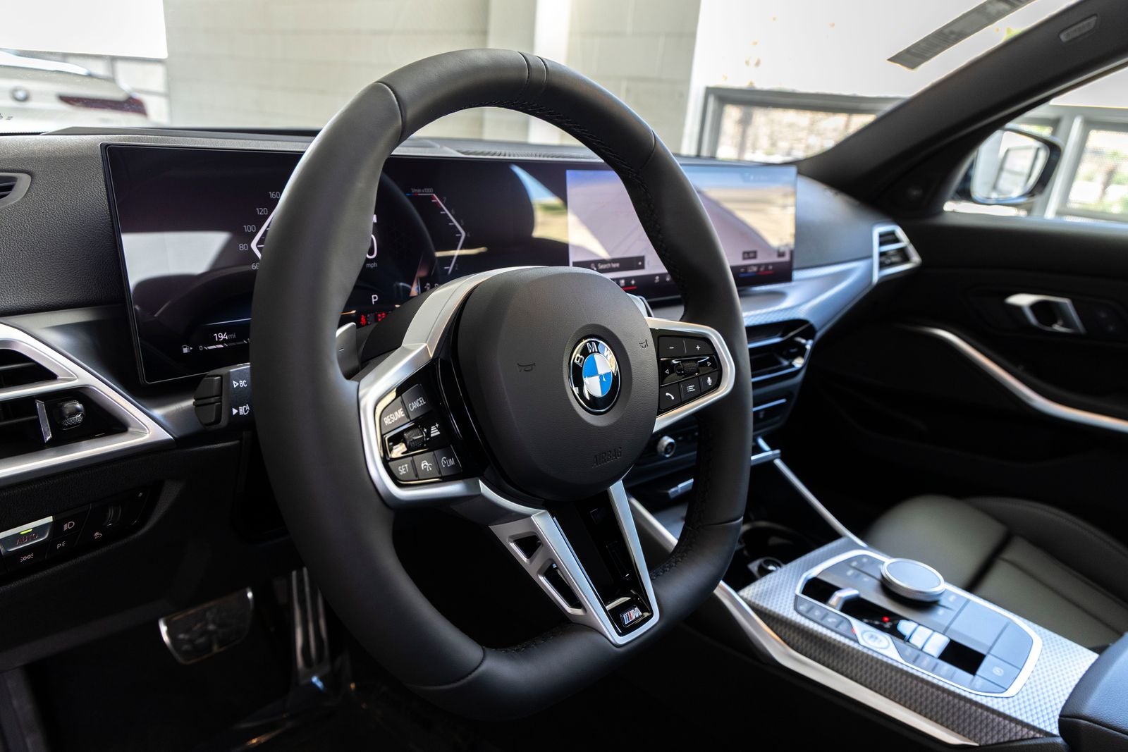 2026 BMW 330i 330i