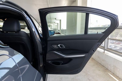 2026 BMW 330i 330i