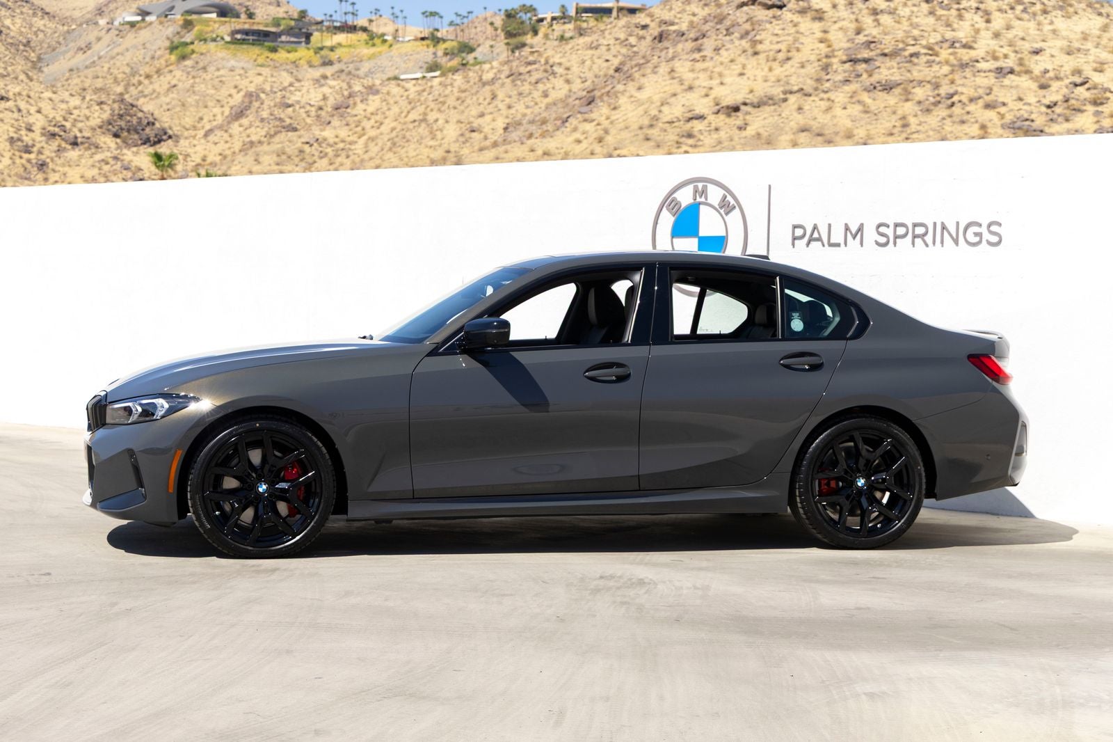 2026 BMW 330i 330i