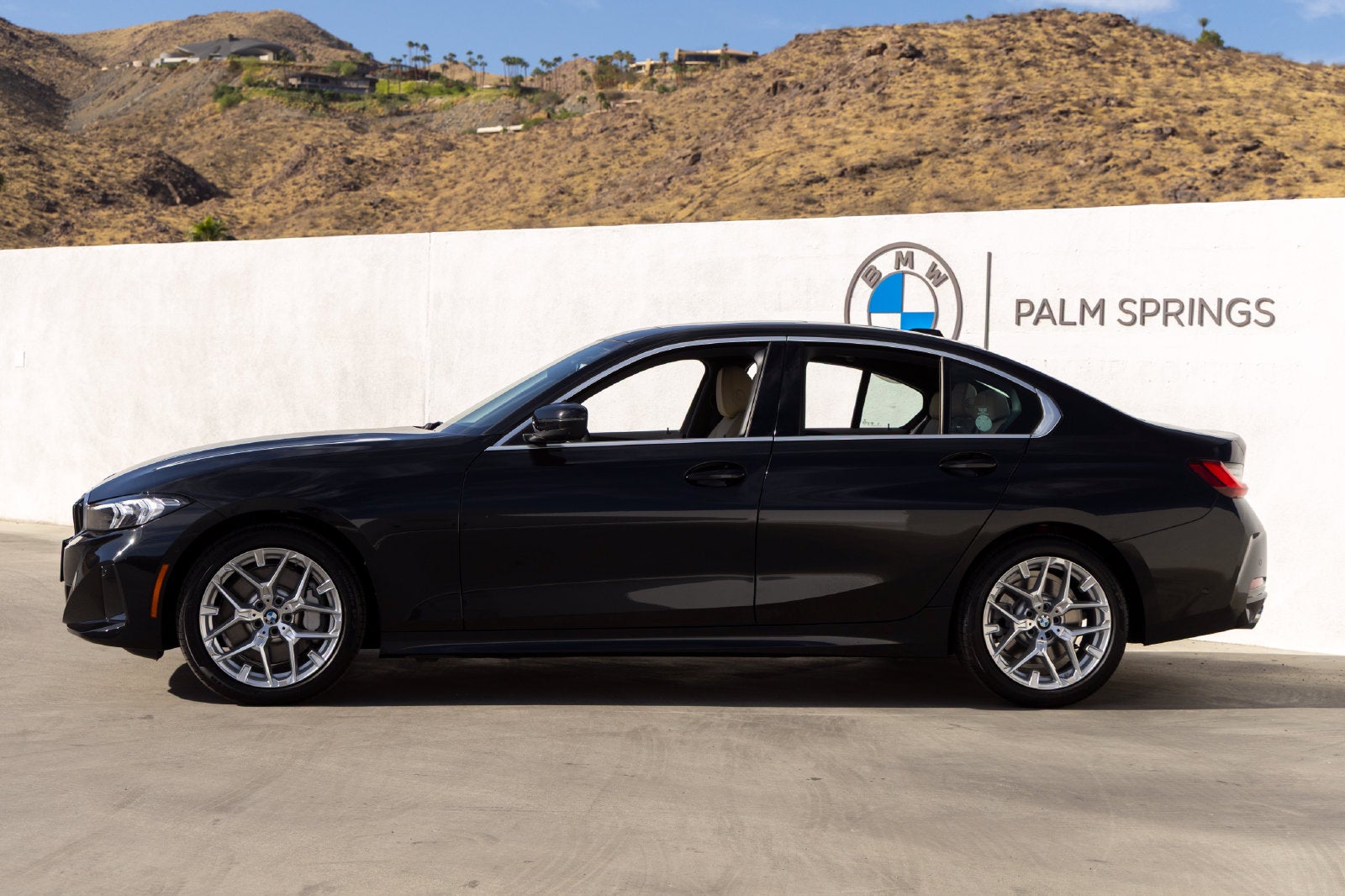 2026 BMW 330i 330i