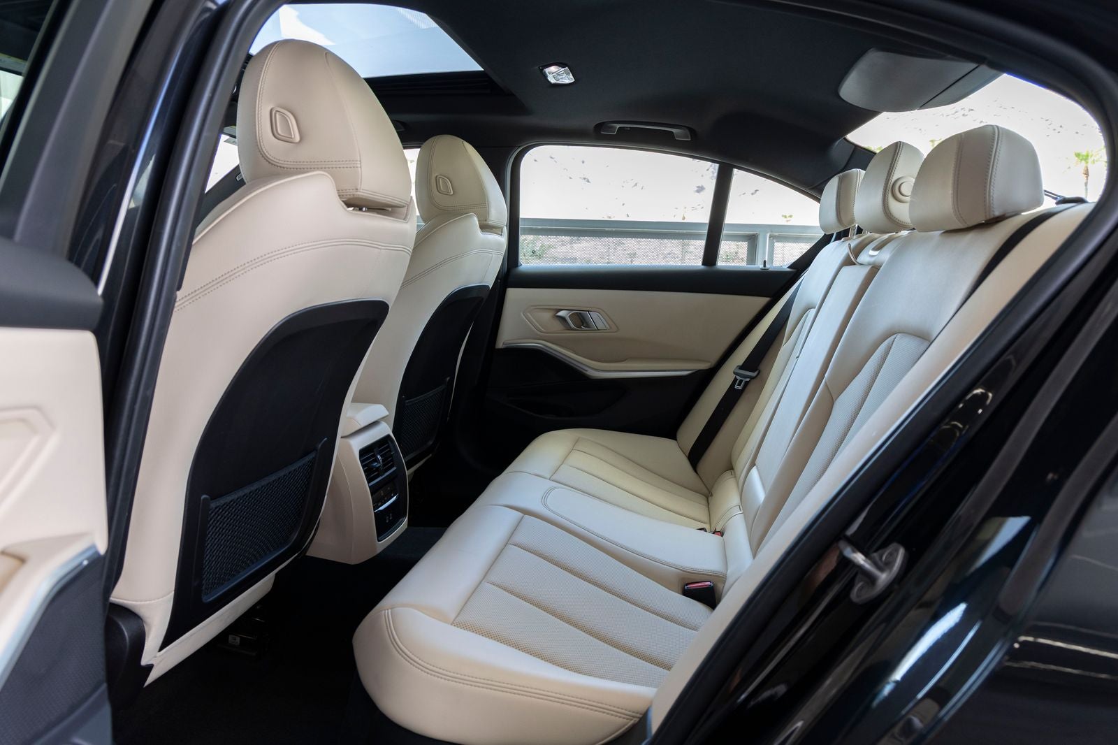 2023 BMW 330i 330i