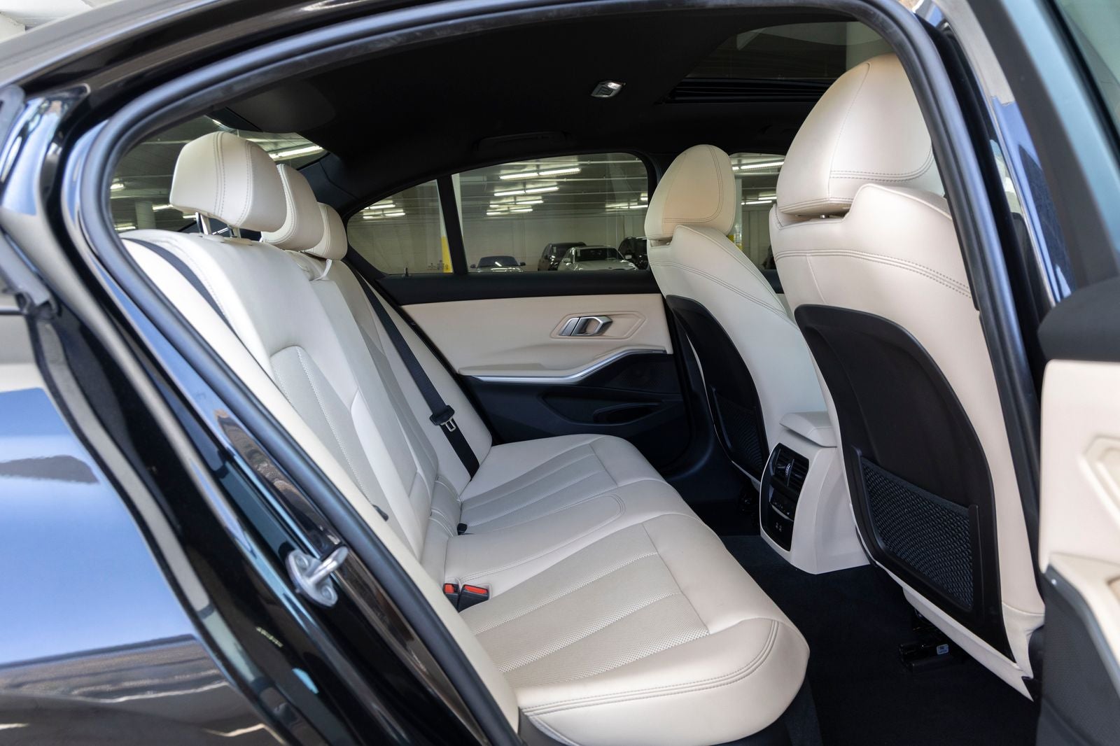 2023 BMW 330i 330i