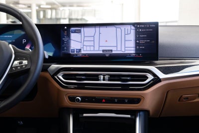 2024 BMW 330i 330i