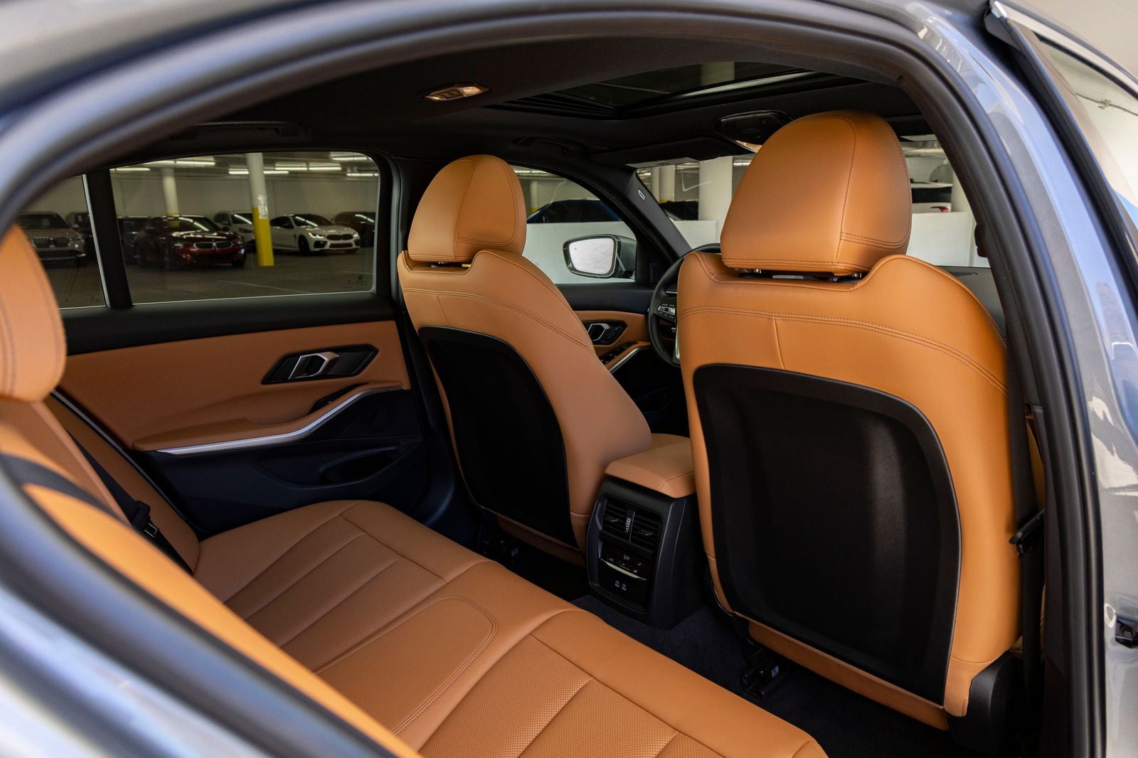 2024 BMW 330i 330i